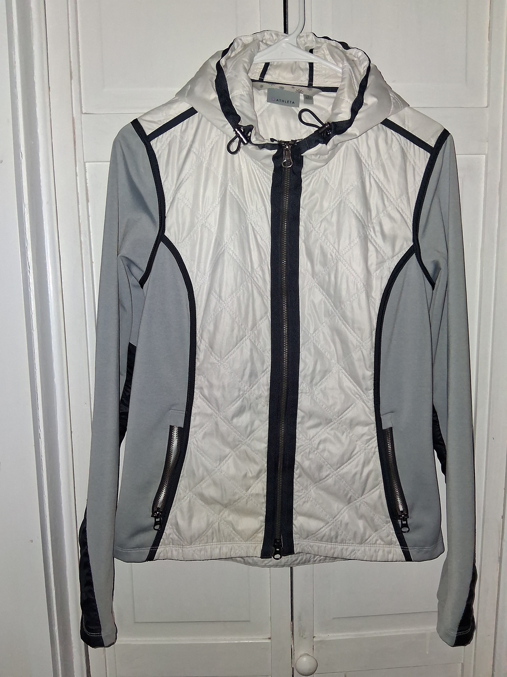 Athleta White and Light Gray Quilted Hooded Utility Jacket